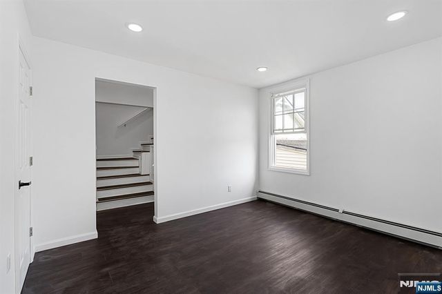 9 Kiel Avenue, Butler Borough, NJ 07405