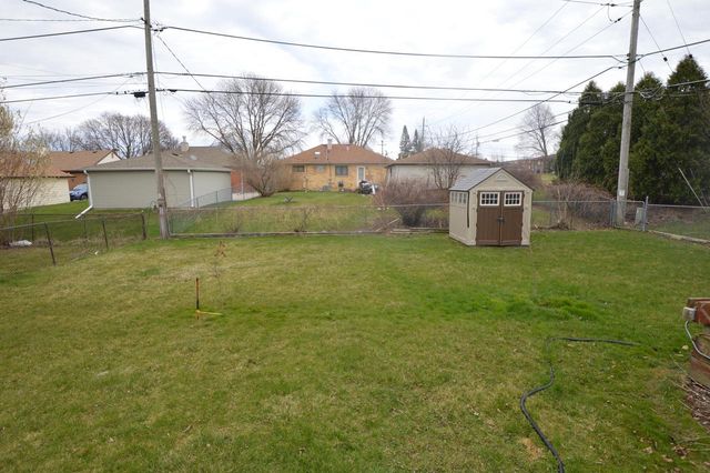 4110 Troy AVENUE, Saint Francis, WI 53235