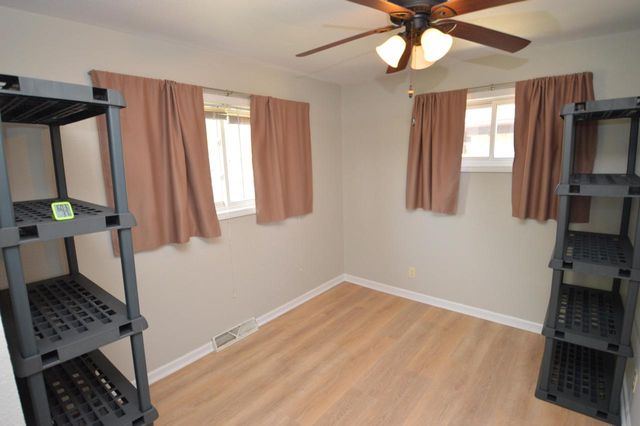 4110 Troy AVENUE, Saint Francis, WI 53235