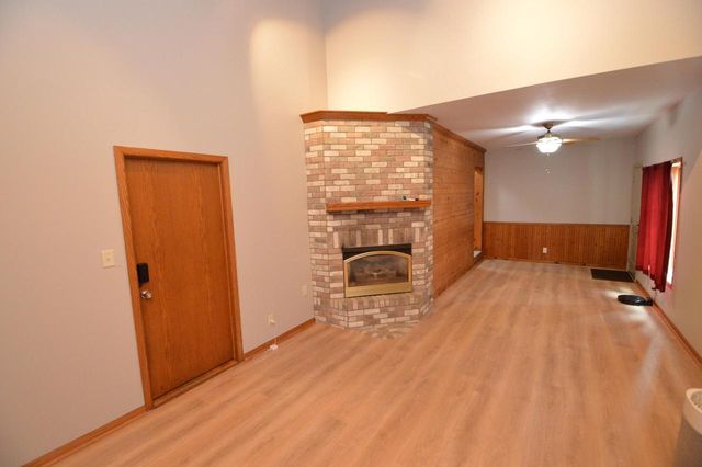 4110 Troy AVENUE, Saint Francis, WI 53235
