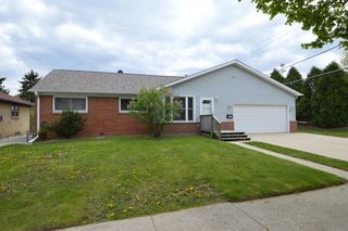 4110 Troy AVENUE, Saint Francis, WI 53235