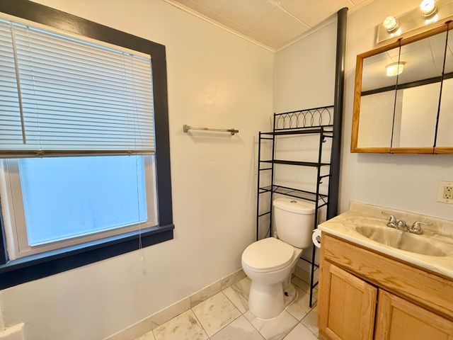 711 E Bloomington Street, Iowa City, IA 52245