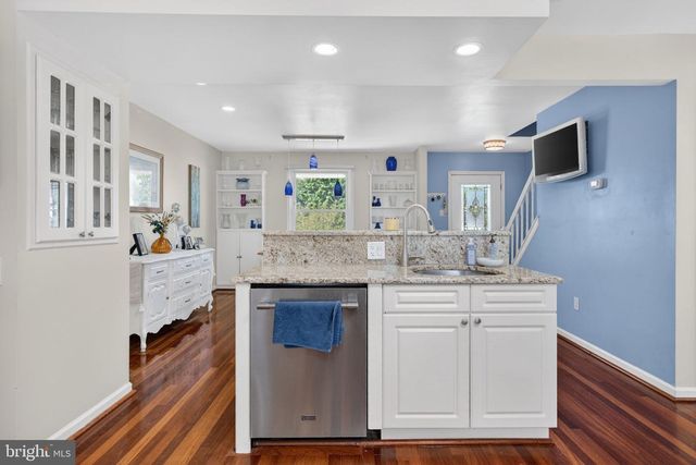 73 WESTMINSTER DR, Voorhees, NJ 08043