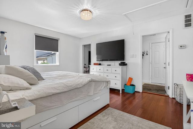 73 WESTMINSTER DR, Voorhees, NJ 08043