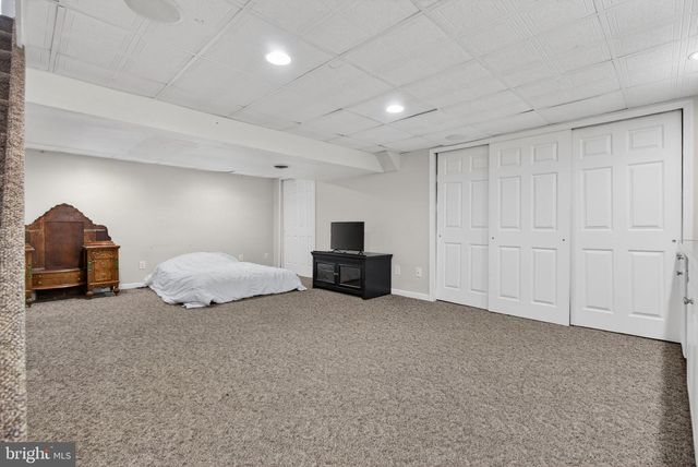 73 WESTMINSTER DR, Voorhees, NJ 08043
