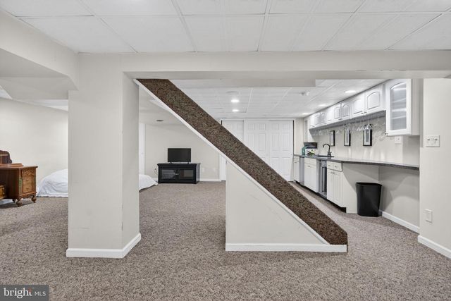 73 WESTMINSTER DR, Voorhees, NJ 08043