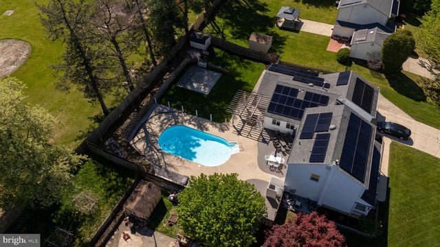 73 WESTMINSTER DR, Voorhees, NJ 08043