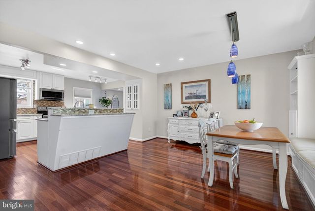 73 WESTMINSTER DR, Voorhees, NJ 08043