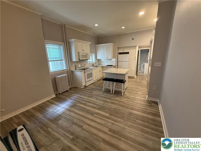 527 1st Avenue, Bethlehem City, PA 18018