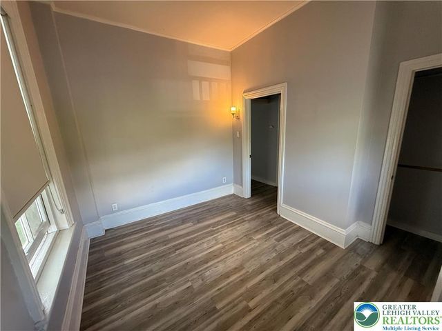 527 1st Avenue, Bethlehem City, PA 18018