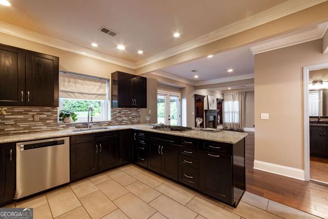 11840 Aspen Forest Drive, Johns Creek, GA 30005