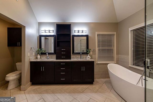 11840 Aspen Forest Drive, Johns Creek, GA 30005