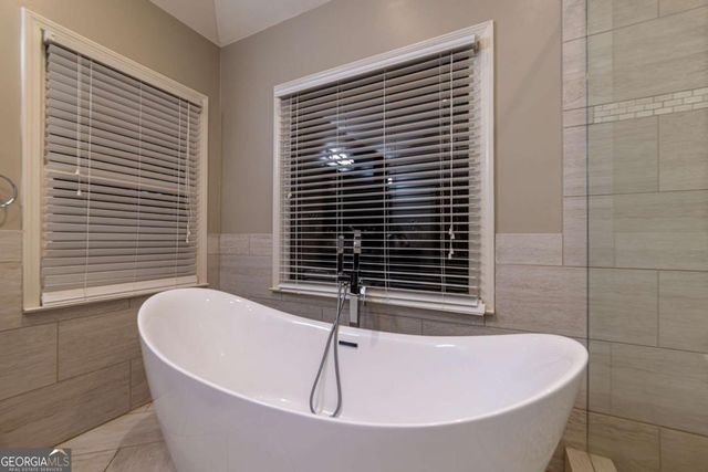 11840 Aspen Forest Drive, Johns Creek, GA 30005
