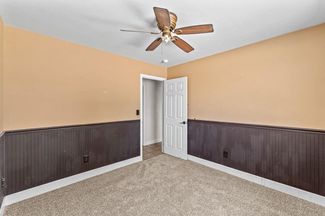 1851 S Irwin Street, Tulare, CA 93274