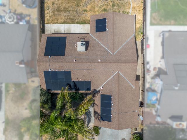 1851 S Irwin Street, Tulare, CA 93274