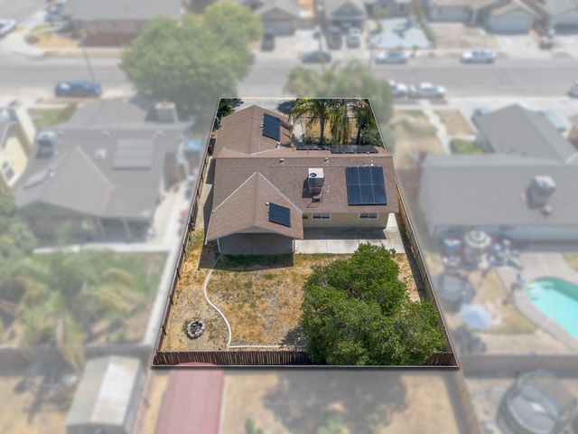 1851 S Irwin Street, Tulare, CA 93274