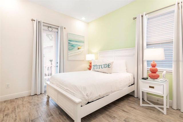 8041 LOST SHAKER LANE, Kissimmee, FL 34747