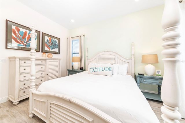 8041 LOST SHAKER LANE, Kissimmee, FL 34747