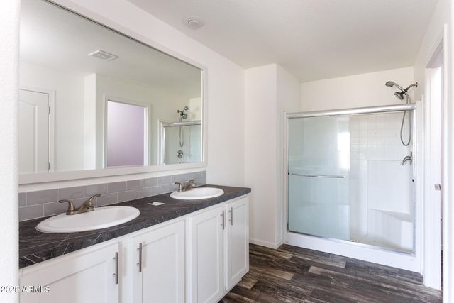 9713 S THORNTON Road, Casa Grande, AZ 85193