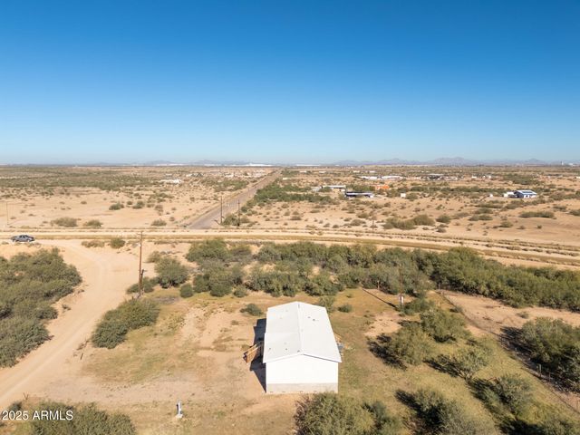 9713 S THORNTON Road, Casa Grande, AZ 85193