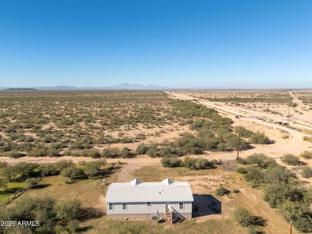 9713 S THORNTON Road, Casa Grande, AZ 85193