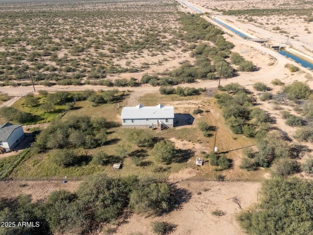 9713 S THORNTON Road, Casa Grande, AZ 85193