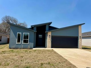 15532 Greenhouse Way, Lindale, TX 75771