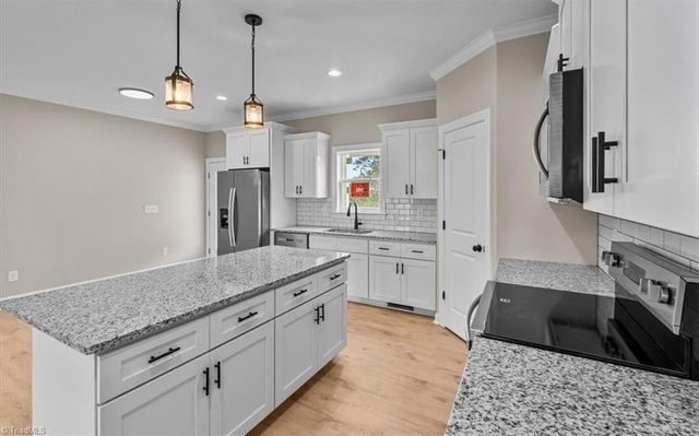 3302 Fox Glow Trail, Asheboro, NC 27205