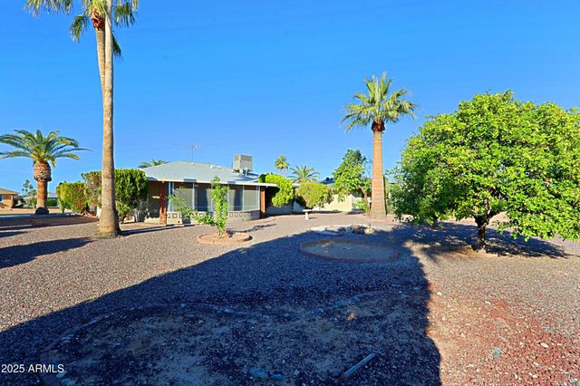 19831 N SIGNAL BUTTE Circle, Sun City, AZ 85373