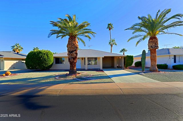 19831 N SIGNAL BUTTE Circle, Sun City, AZ 85373