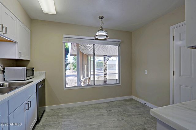 19831 N SIGNAL BUTTE Circle, Sun City, AZ 85373