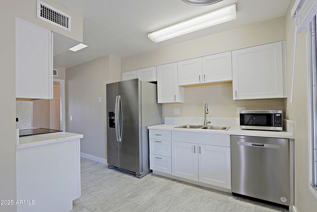 19831 N SIGNAL BUTTE Circle, Sun City, AZ 85373