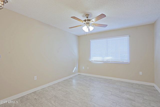 19831 N SIGNAL BUTTE Circle, Sun City, AZ 85373