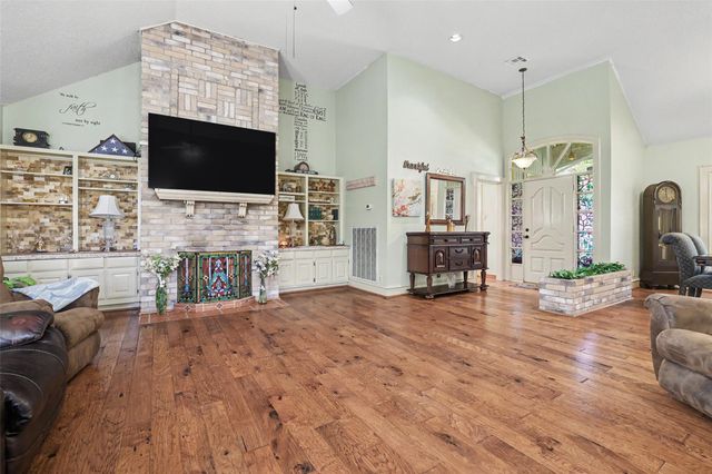 110 S Ridge CIR, Georgetown, TX 78628