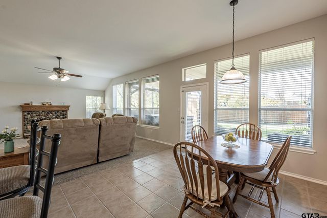 9101 Teal Flight Way, Tyler, TX 75703