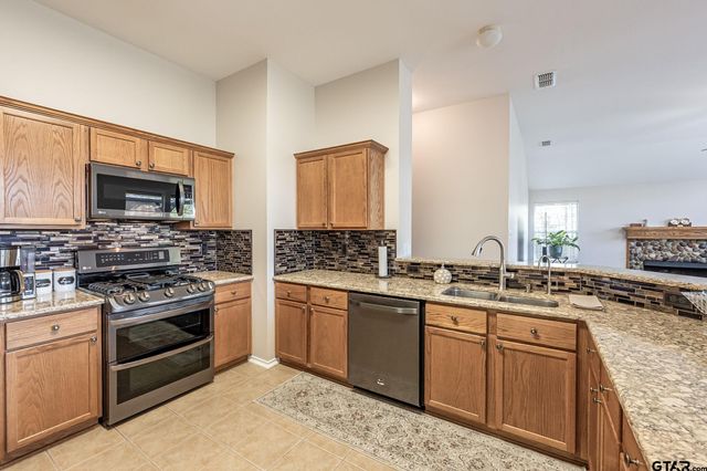 9101 Teal Flight Way, Tyler, TX 75703