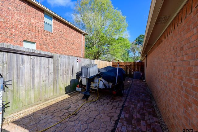 9101 Teal Flight Way, Tyler, TX 75703