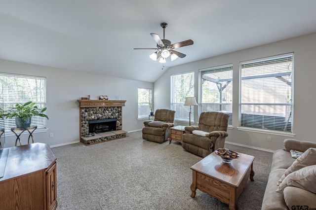 9101 Teal Flight Way, Tyler, TX 75703