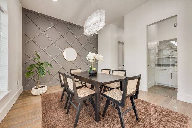 464 Breezeway Court, Cedar Hill, TX 75104