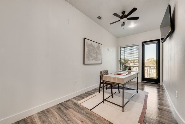 464 Breezeway Court, Cedar Hill, TX 75104