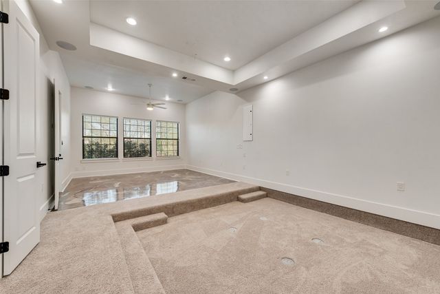 464 Breezeway Court, Cedar Hill, TX 75104