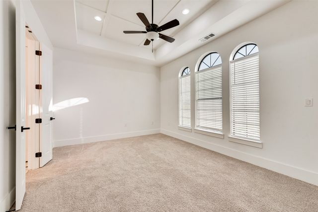 464 Breezeway Court, Cedar Hill, TX 75104