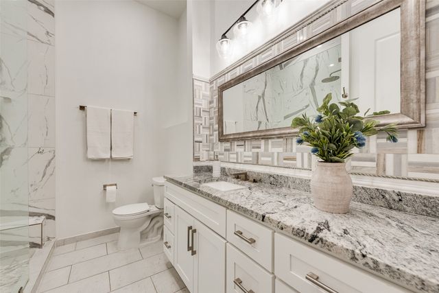 464 Breezeway Court, Cedar Hill, TX 75104