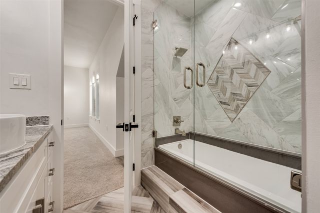 464 Breezeway Court, Cedar Hill, TX 75104