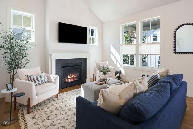 2765 NW High Lakes Loop, Bend, OR 97703