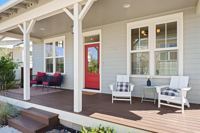 2765 NW High Lakes Loop, Bend, OR 97703