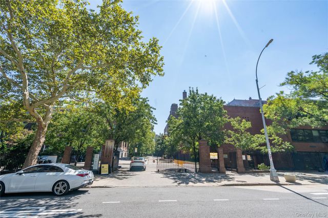 195 Willoughby Avenue 307, Brooklyn, NY 11205