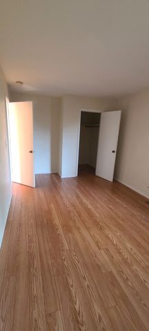 1556 Quaker Lane 174b, Prospect Heights, IL 60070
