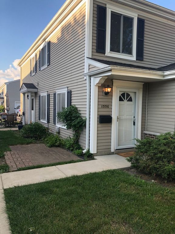 1556 Quaker Lane 174b, Prospect Heights, IL 60070
