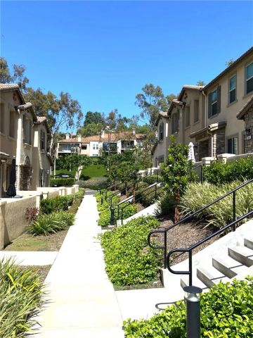 268 S Auburn Heights, Anaheim Hills, CA 92807